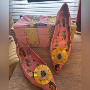 Dolce & Gabbana Pink Flats with Pineapple Motif